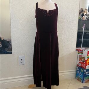 Elegant Burgundy Velvet Dance Costume Dress